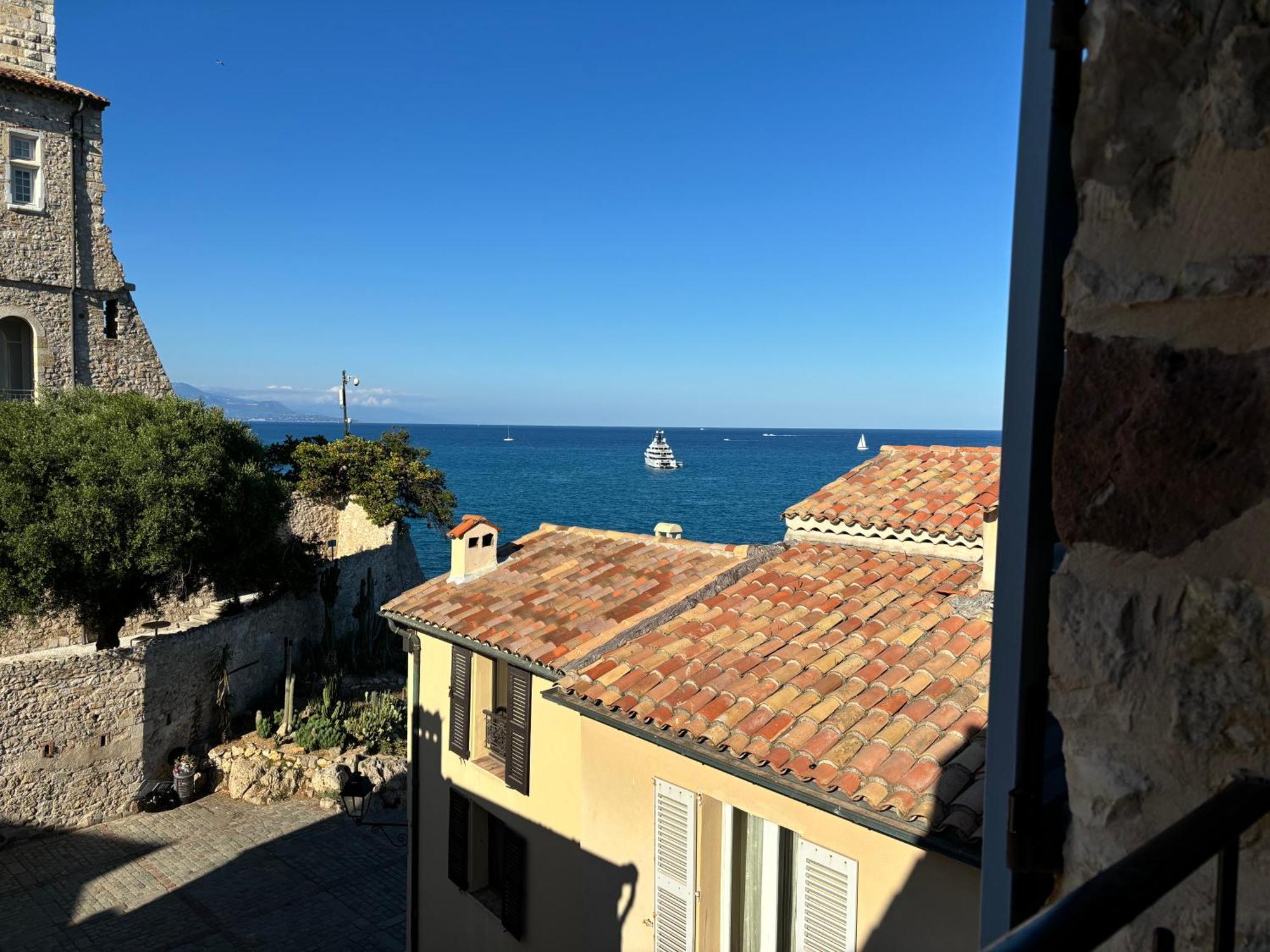 Апартаменты La Pablita, Vieil Antibes, Remparts Экстерьер фото