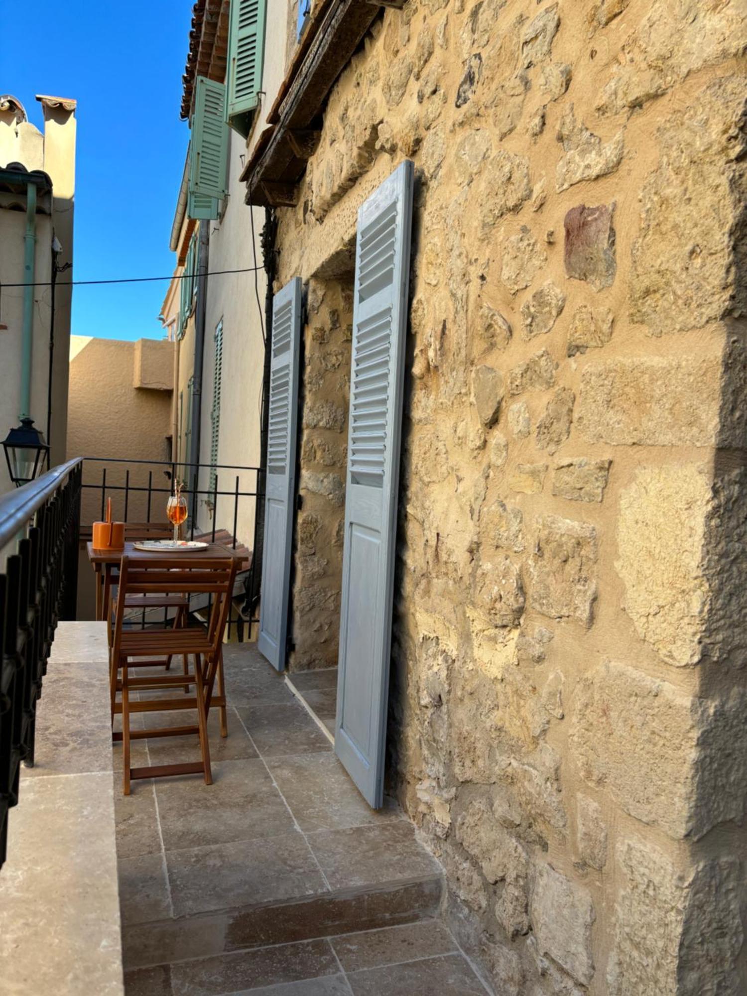 Апартаменты La Pablita, Vieil Antibes, Remparts Номер фото