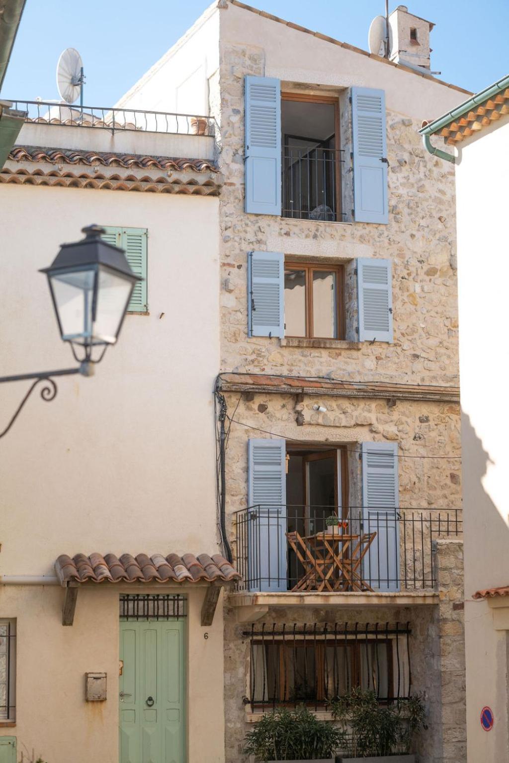 Апартаменты La Pablita, Vieil Antibes, Remparts Экстерьер фото
