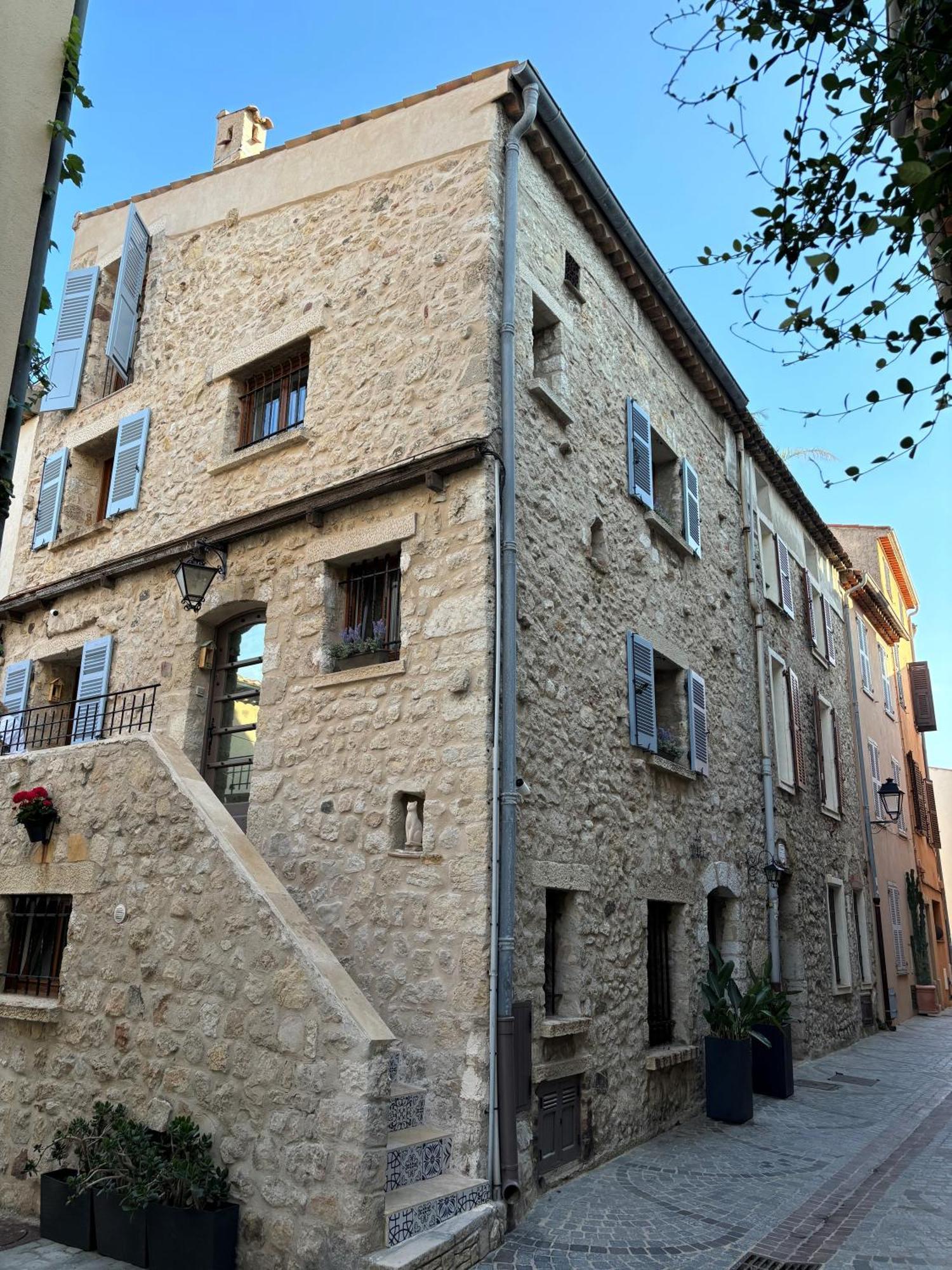 Апартаменты La Pablita, Vieil Antibes, Remparts Номер фото