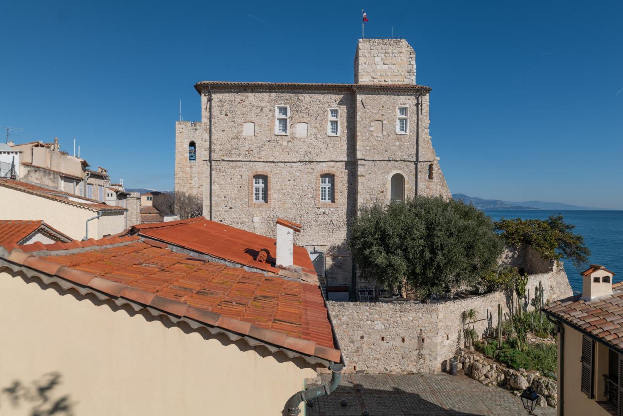 Апартаменты La Pablita, Vieil Antibes, Remparts Экстерьер фото