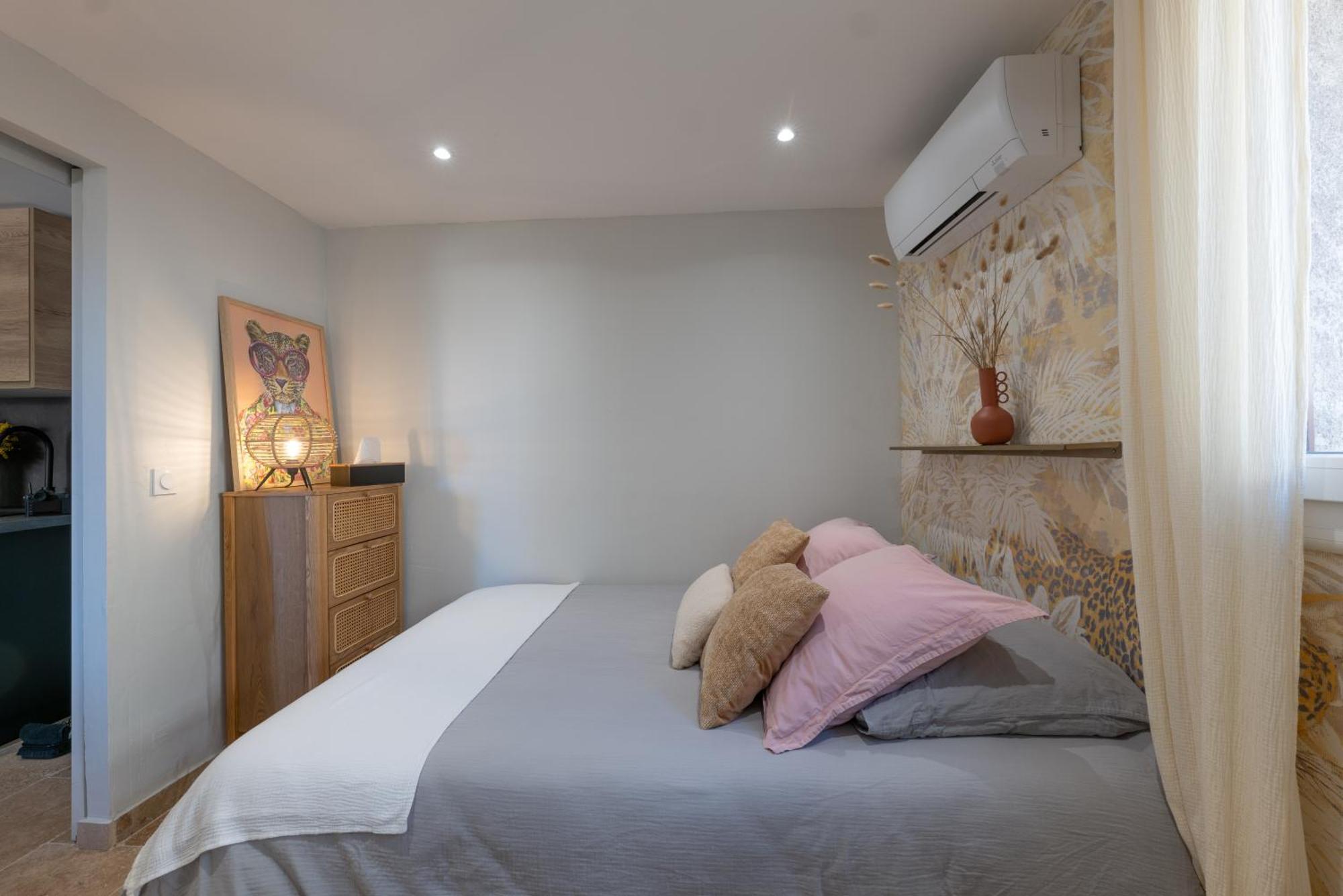 Апартаменты La Pablita, Vieil Antibes, Remparts Экстерьер фото