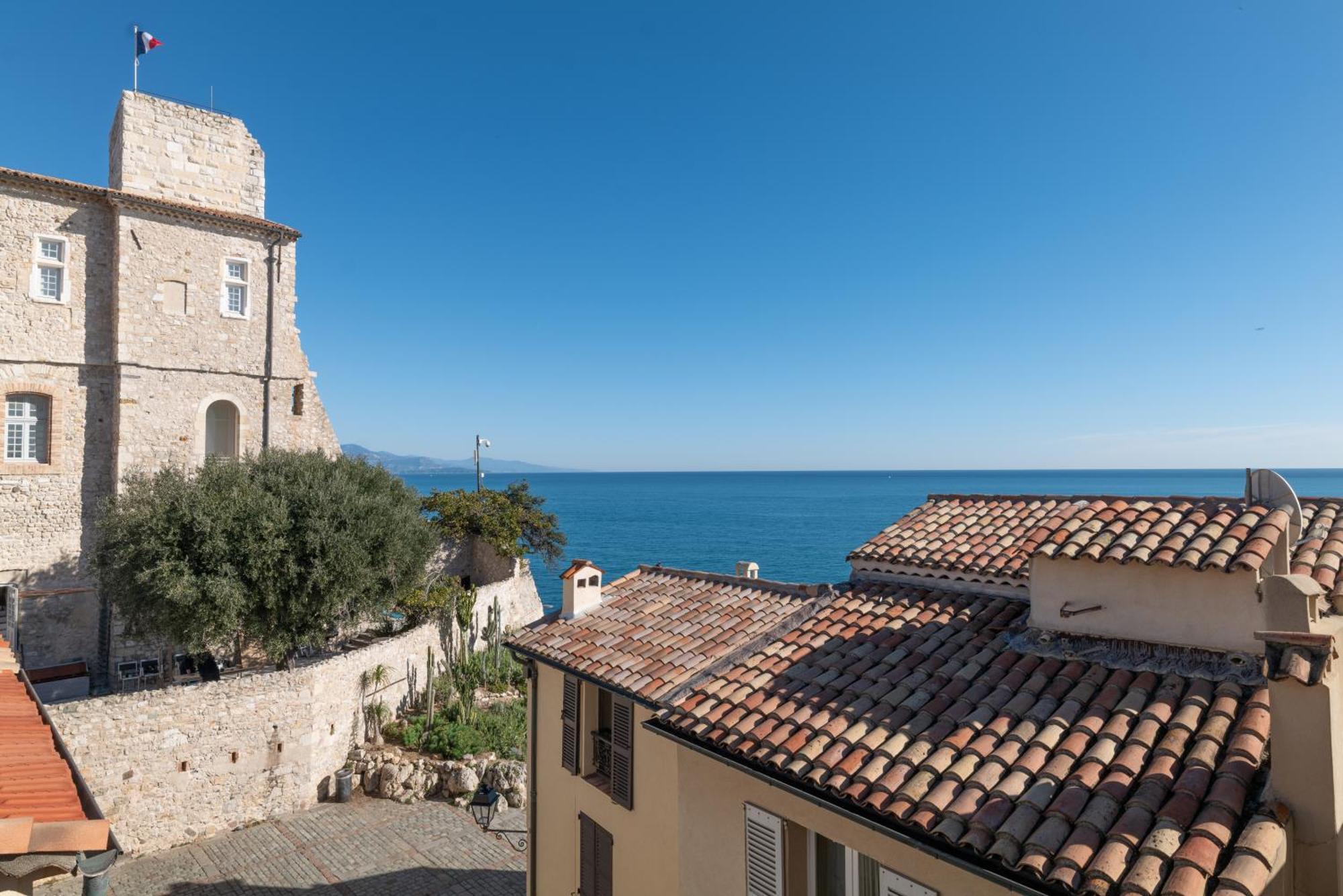 Апартаменты La Pablita, Vieil Antibes, Remparts Экстерьер фото